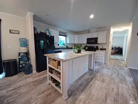 6762 S Ainger, Olivet, MI 49076 photo 6