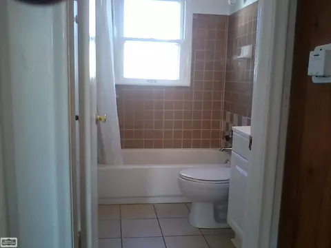 8041 Packard, Warren, MI 48089 photo 4