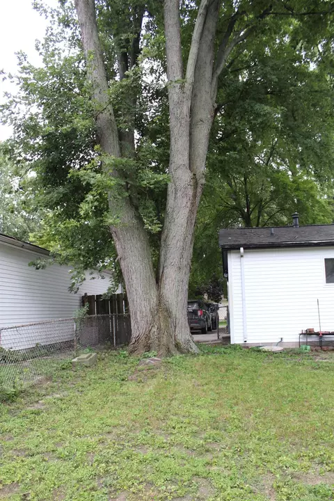 1044 Howard, Algonac, MI 48001 photo 8