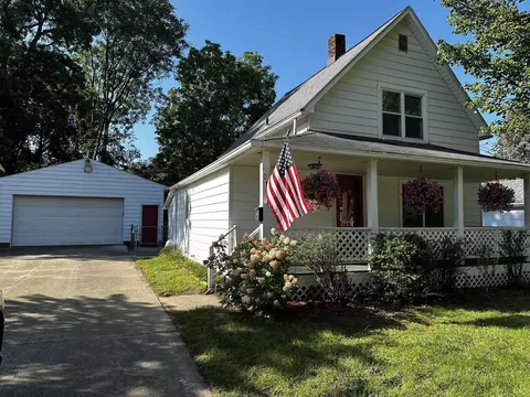 211 Darrow, Clio, MI 48420 photo 2