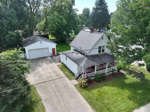 211 Darrow, Clio, MI 48420 photo 4