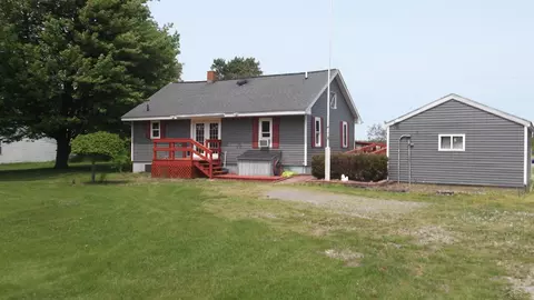 12067 Swan Crk, Saginaw, MI 48609