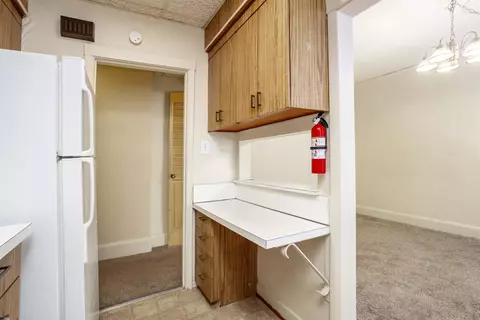 1063 Beaconsfield, Grosse Pointe Park, MI 48230 photo 11