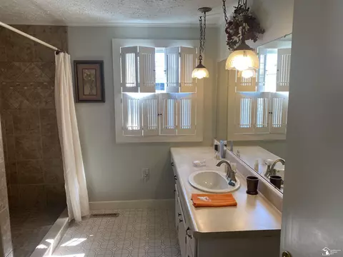 816 Bentley, Monroe, MI 48162 photo 29
