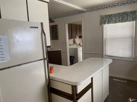 816 Bentley, Monroe, MI 48162 photo 11