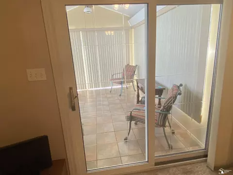 816 Bentley, Monroe, MI 48162 photo 17
