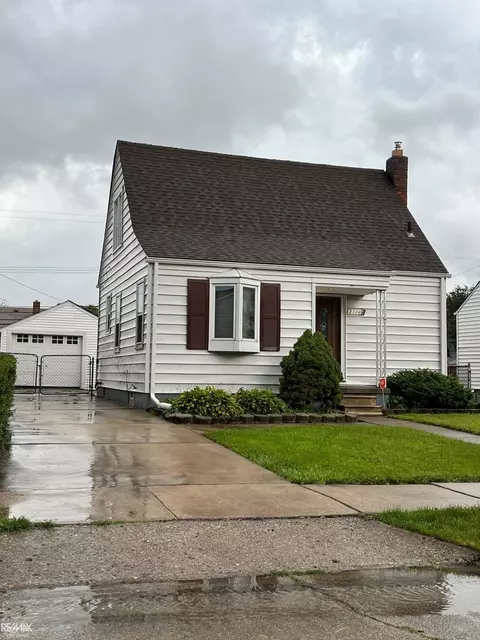 21748 Rausch, Eastpointe, MI 48021