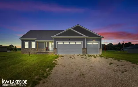 2197 Capac, Allenton, MI 48002 photo 2
