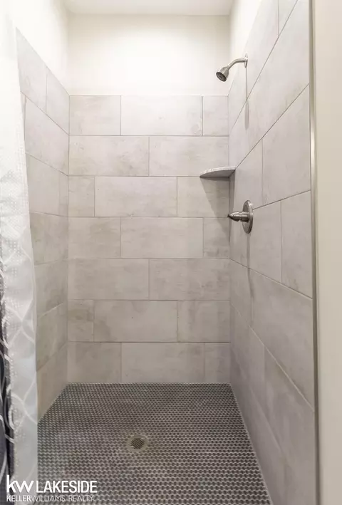 2197 Capac, Allenton, MI 48002 photo 29