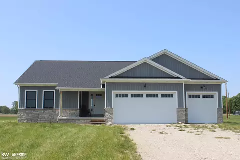 2197 Capac, Allenton, MI 48002