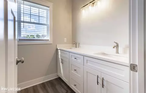 2197 Capac, Allenton, MI 48002 photo 8