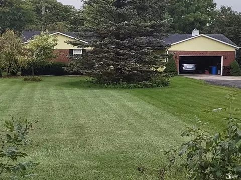 12870 Maxwell, Carleton, MI 48117 photo 2