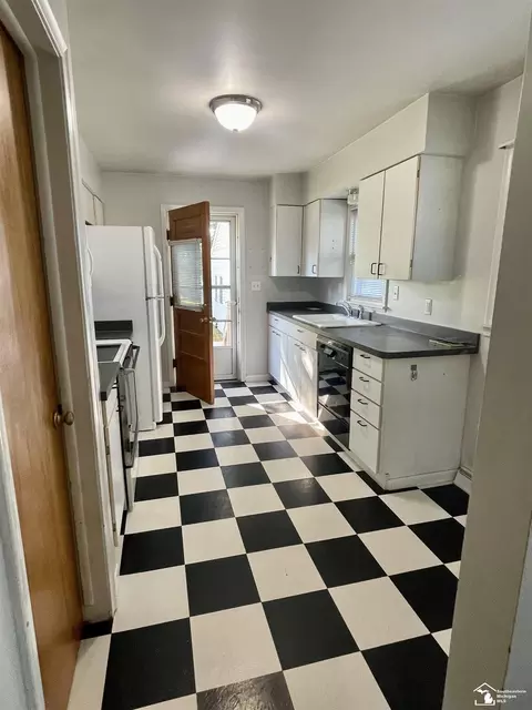 1277 Lavender, Monroe, MI 48162 photo 7