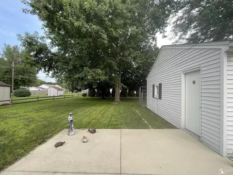 1277 Lavender, Monroe, MI 48162 photo 22