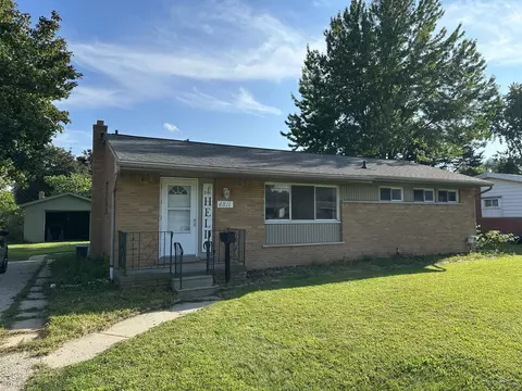 4811 Weiss, Saginaw, MI 48603