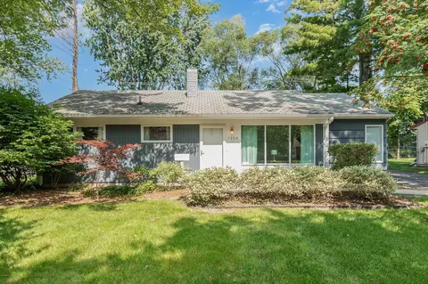 1305 Corrinne, Midland, MI 48642