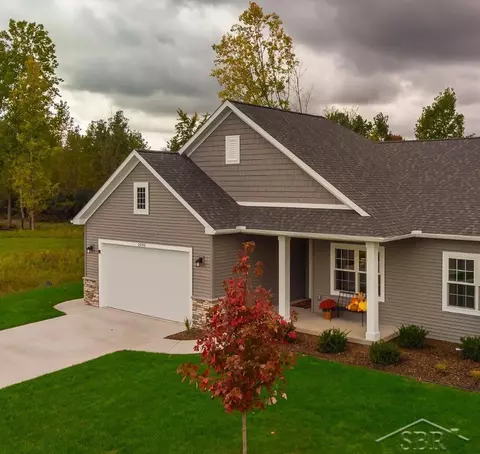 2939 Makenna, Saginaw, MI 48603