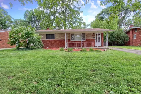 22067 Malden, Farmington Hills, MI 48336