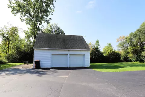 8136 E Lippincott, Davison, MI 48423 photo 21