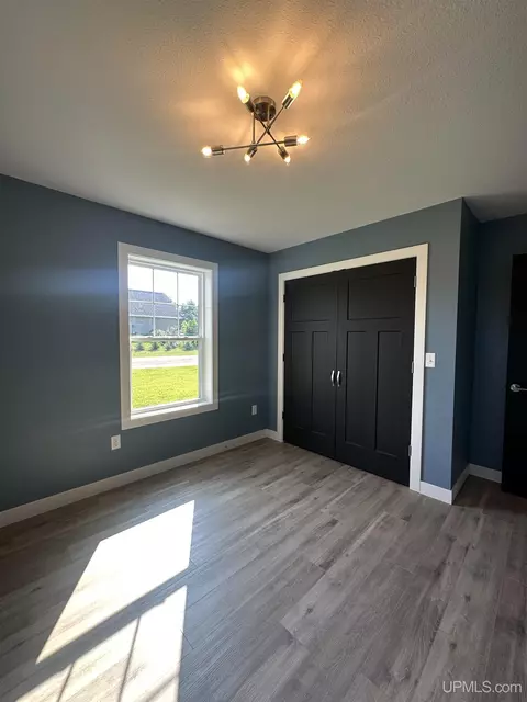 2108 S 18th, Escanaba, MI 49829 photo 25