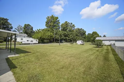1820 Sutton, Adrian, MI 49221 photo 8