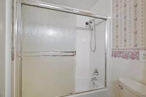 1820 Sutton, Adrian, MI 49221 photo 15