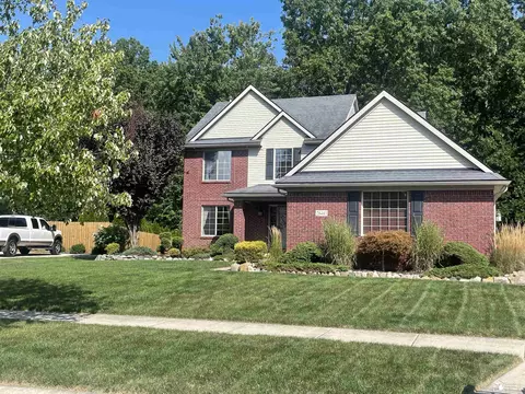 28443 Greenlawn, Flat Rock, MI 48134