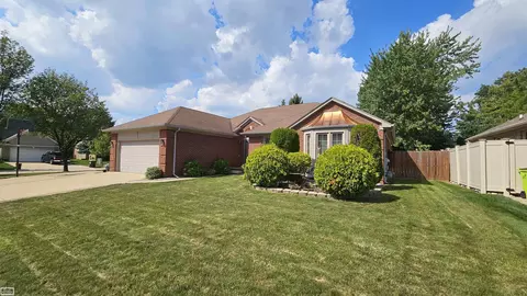 23865 Pointe, Macomb, MI 48042 photo 23