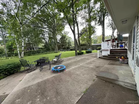 1901 S 23rd, Escanaba, MI 49829 photo 9