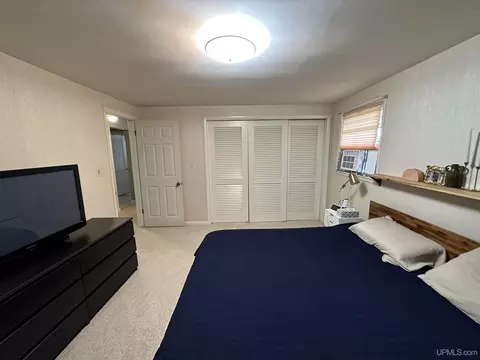 1901 S 23rd, Escanaba, MI 49829 photo 41