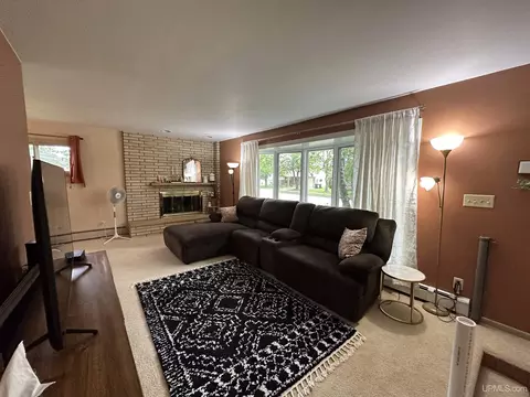 1901 S 23rd, Escanaba, MI 49829 photo 22