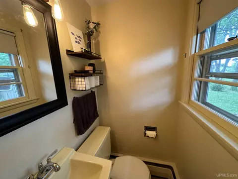 1901 S 23rd, Escanaba, MI 49829 photo 38