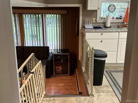 1901 S 23rd, Escanaba, MI 49829 photo 35