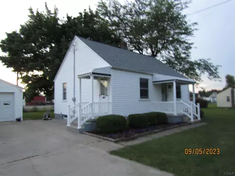 717 S Occidental, Tecumseh, MI 49286 photo 2