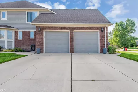 19382 Potomac, Macomb, MI 48044 photo 32