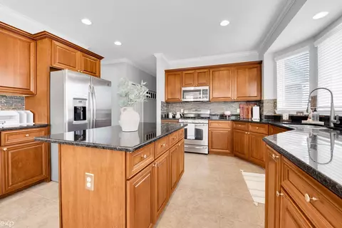 19382 Potomac, Macomb, MI 48044 photo 16