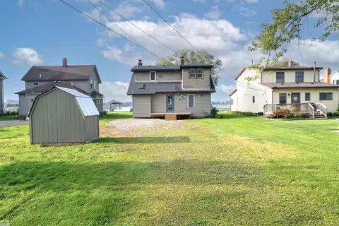 4939 Pointe Tremble, Algonac, MI 48001 photo 31