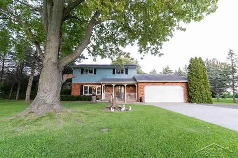5944 Mackinaw, Saginaw, MI 48604