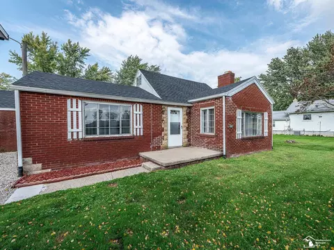 2472 Candace, Erie, MI 48133