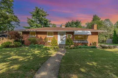 14429 Swanee Bch, Fenton, MI 48430