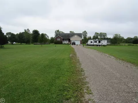 430 Deer Crk, Kimball, MI 48074