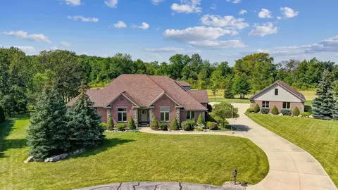 1140 Oak Trl, Carleton, MI 48117