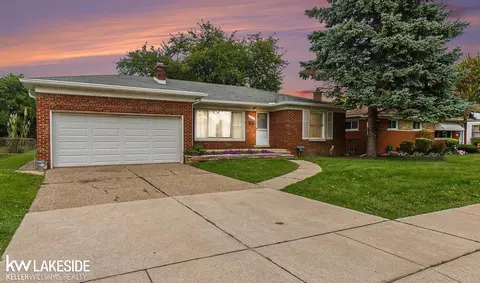 16635 Forest, Eastpointe, MI 48021