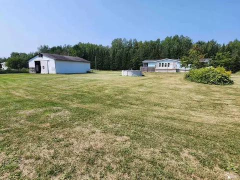 2808 N Three Rivers, Gladwin, MI 48624 photo 2