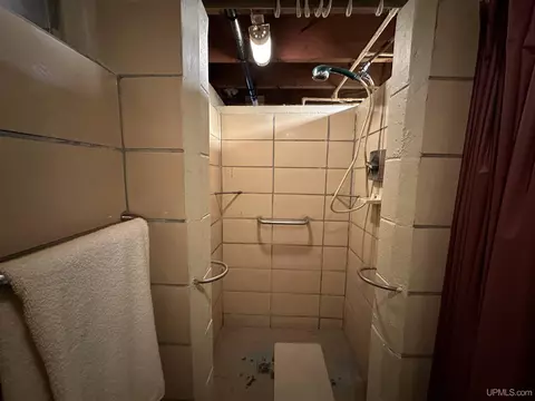 5231 18th, Escanaba, MI 49829 photo 23