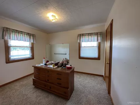 5231 18th, Escanaba, MI 49829 photo 21