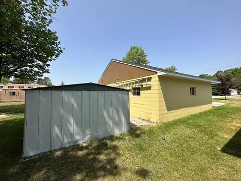 5231 18th, Escanaba, MI 49829 photo 12