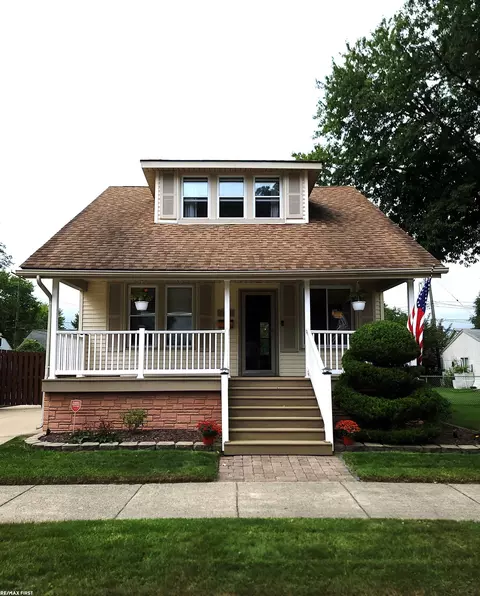 26835 Kaiser, Roseville, MI 48066