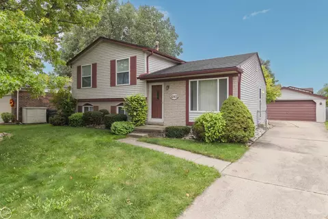 42403 Lynda, Clinton Township, MI 48038