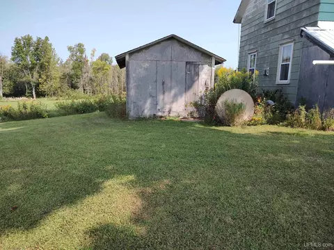5146 E Maple Ridge 37th, Rock, MI 49880 photo 23